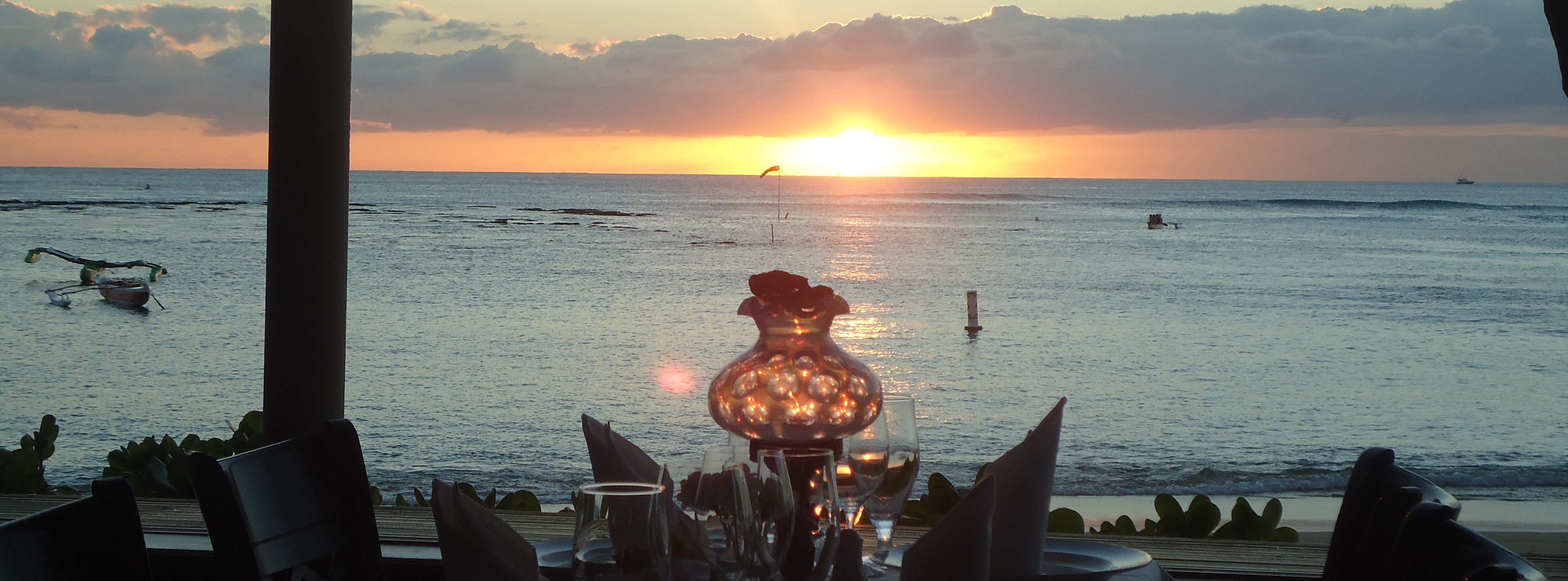 海辺のレストランを開業 千の職人 Office Ezermester